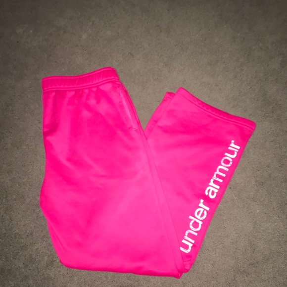 pink under armour sweatpants